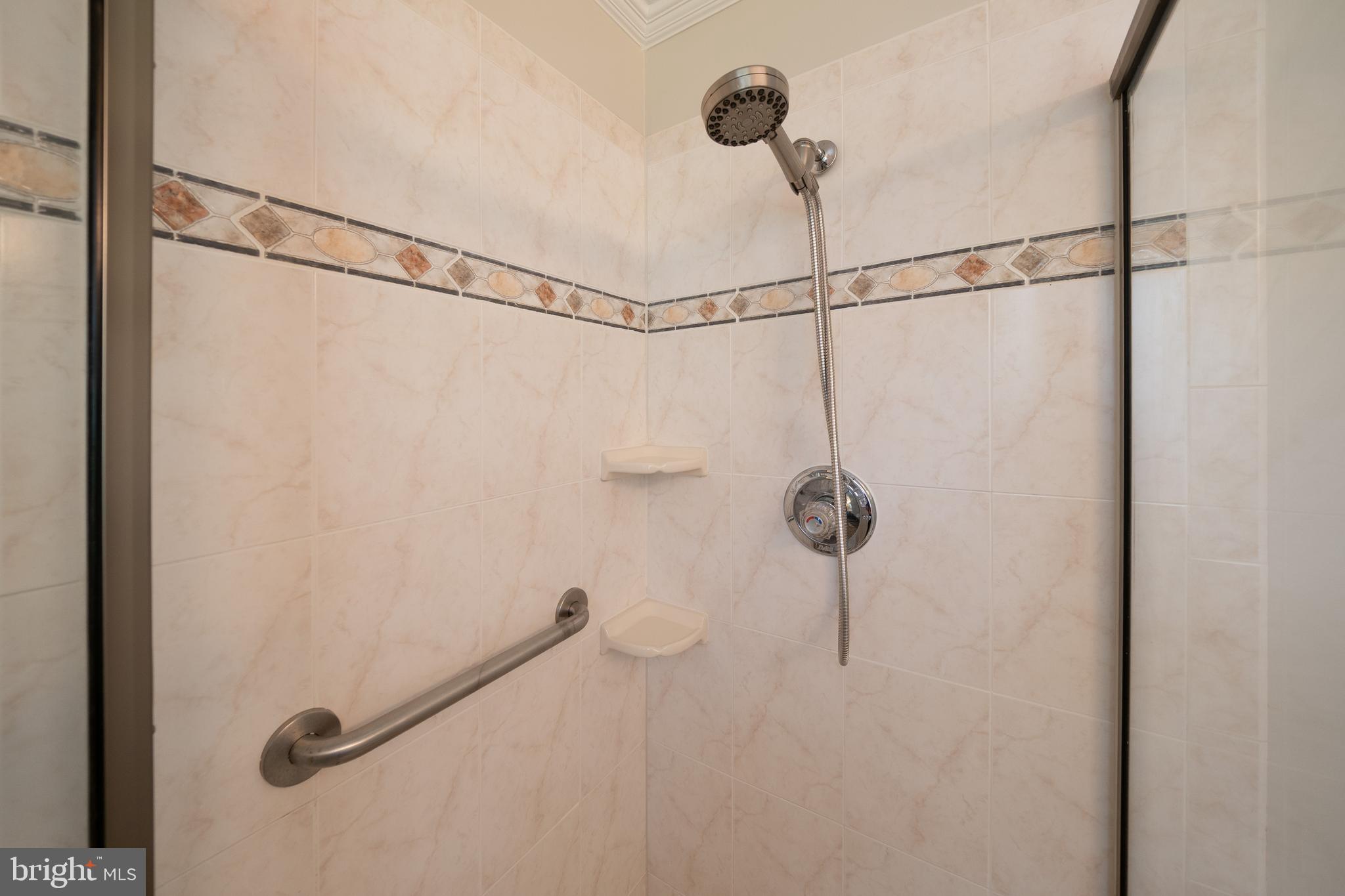 8709 POWDER HORN ROAD