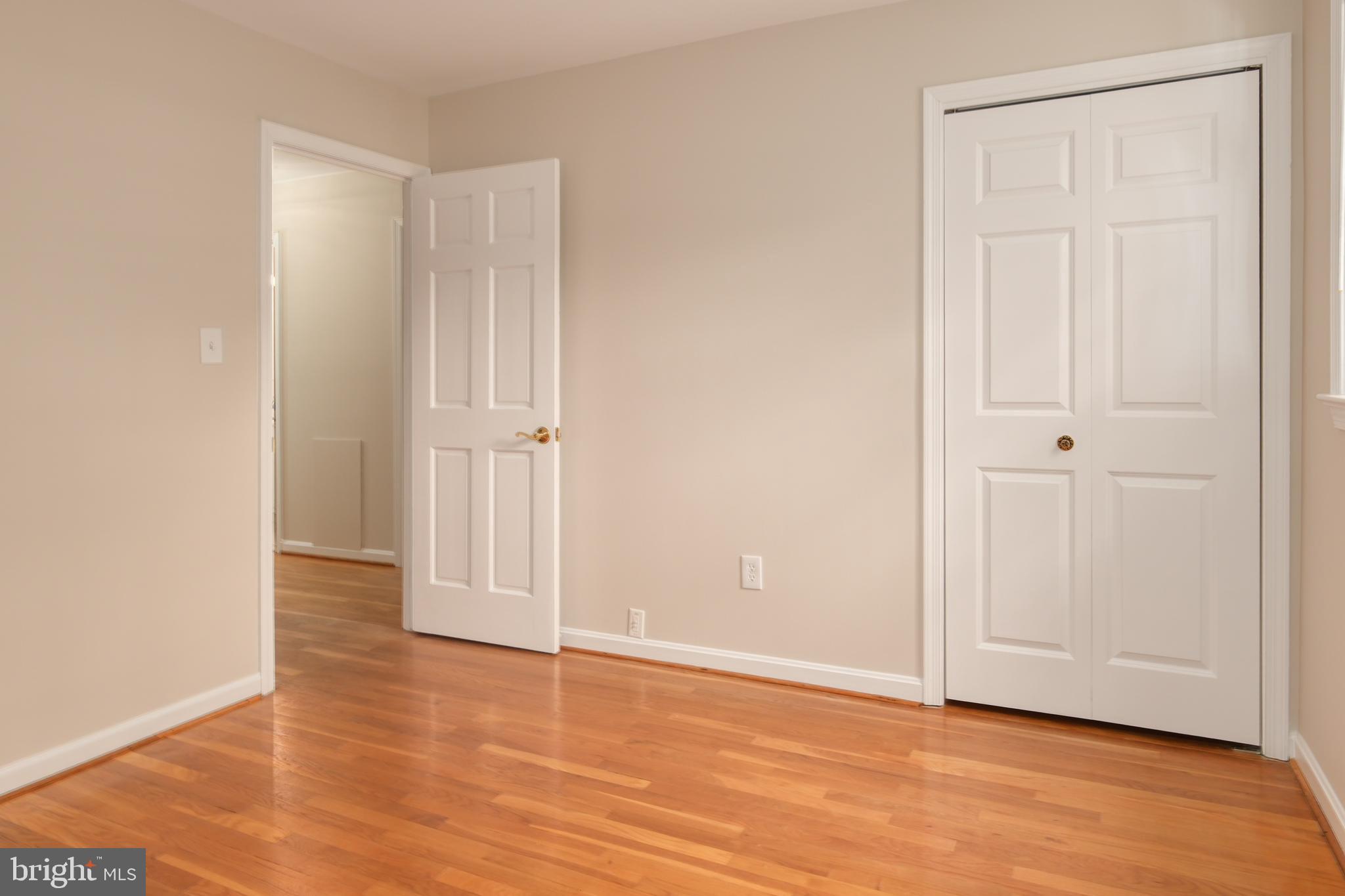 8709 POWDER HORN ROAD