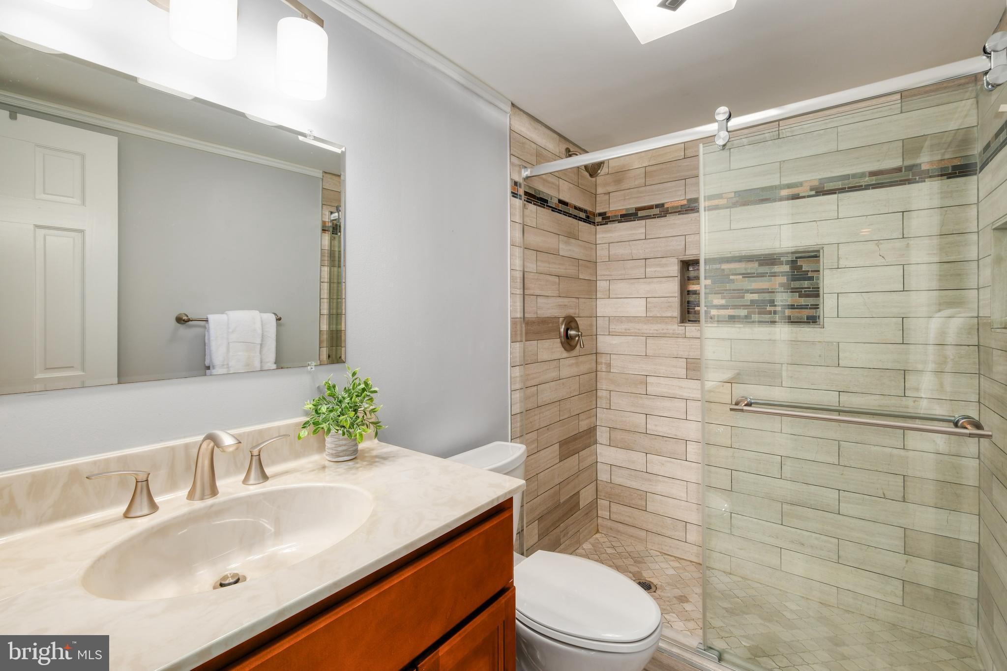 8709 POWDER HORN ROAD