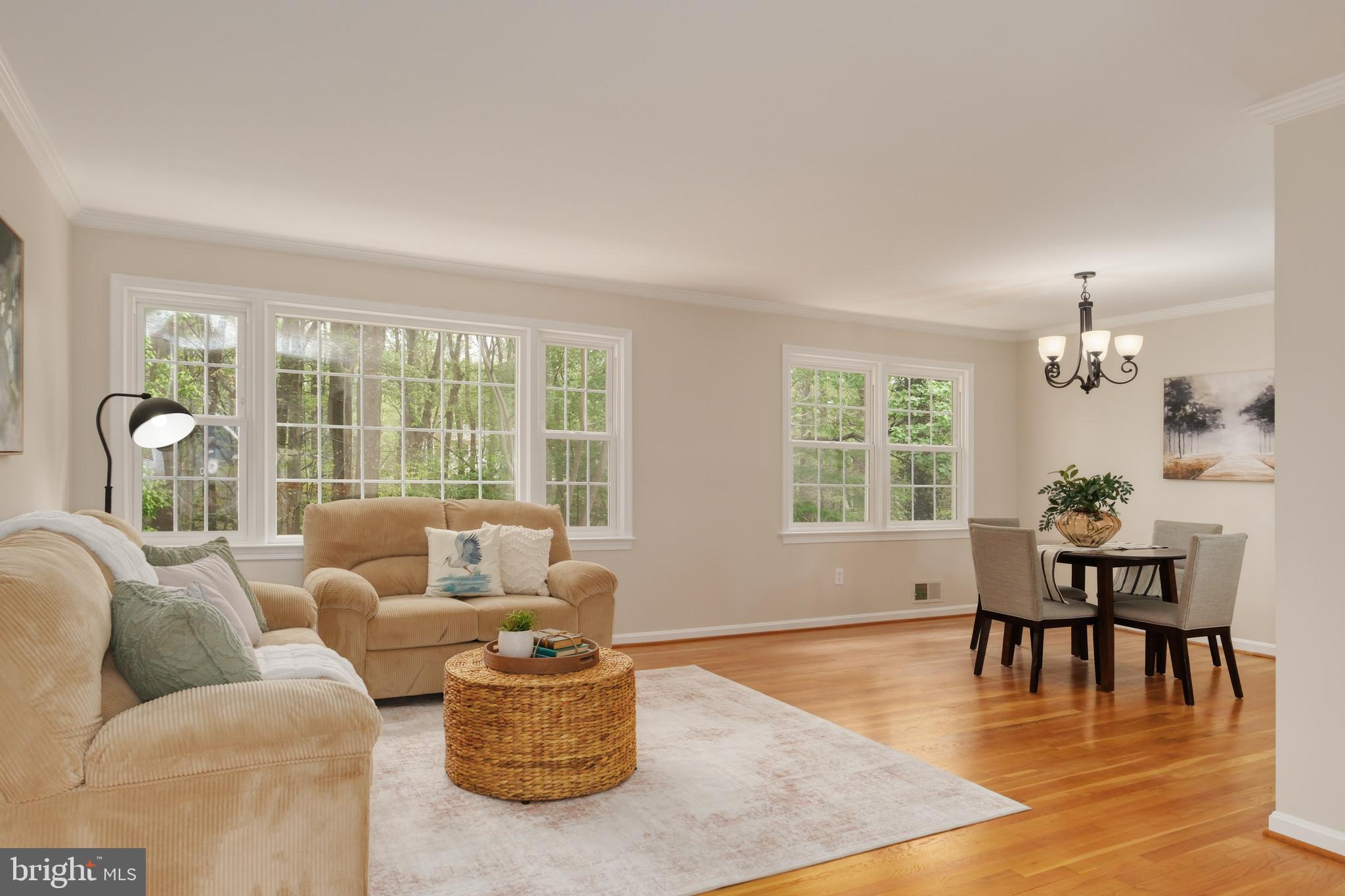 8709 POWDER HORN ROAD