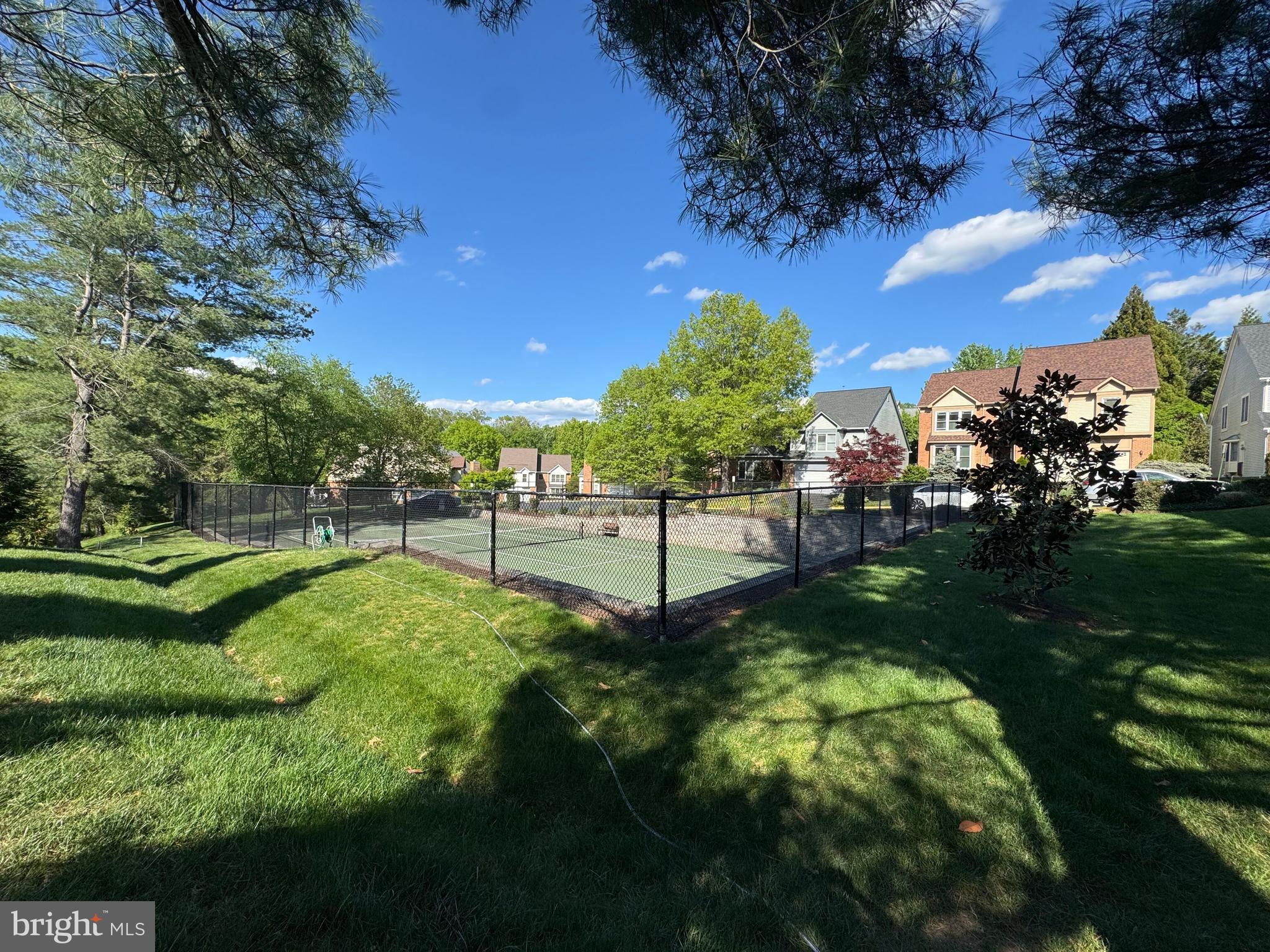 3424 SILVER MAPLE PLACE