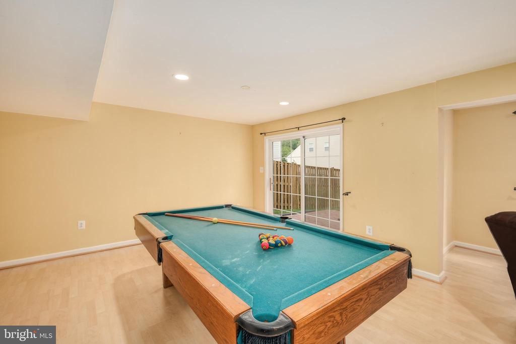 7811 THORNFIELD COURT