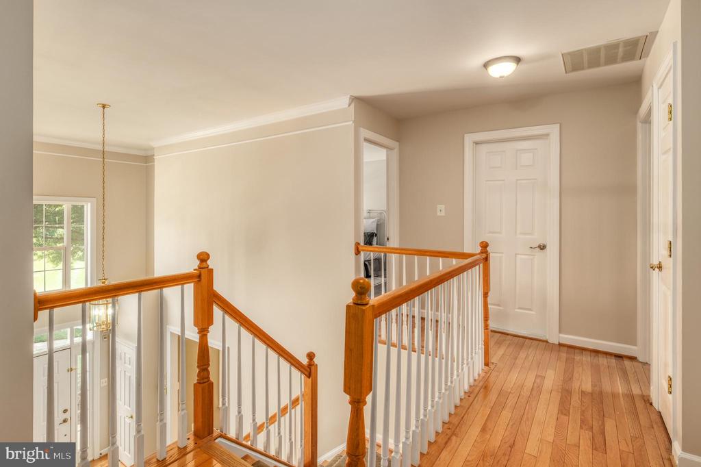7811 THORNFIELD COURT