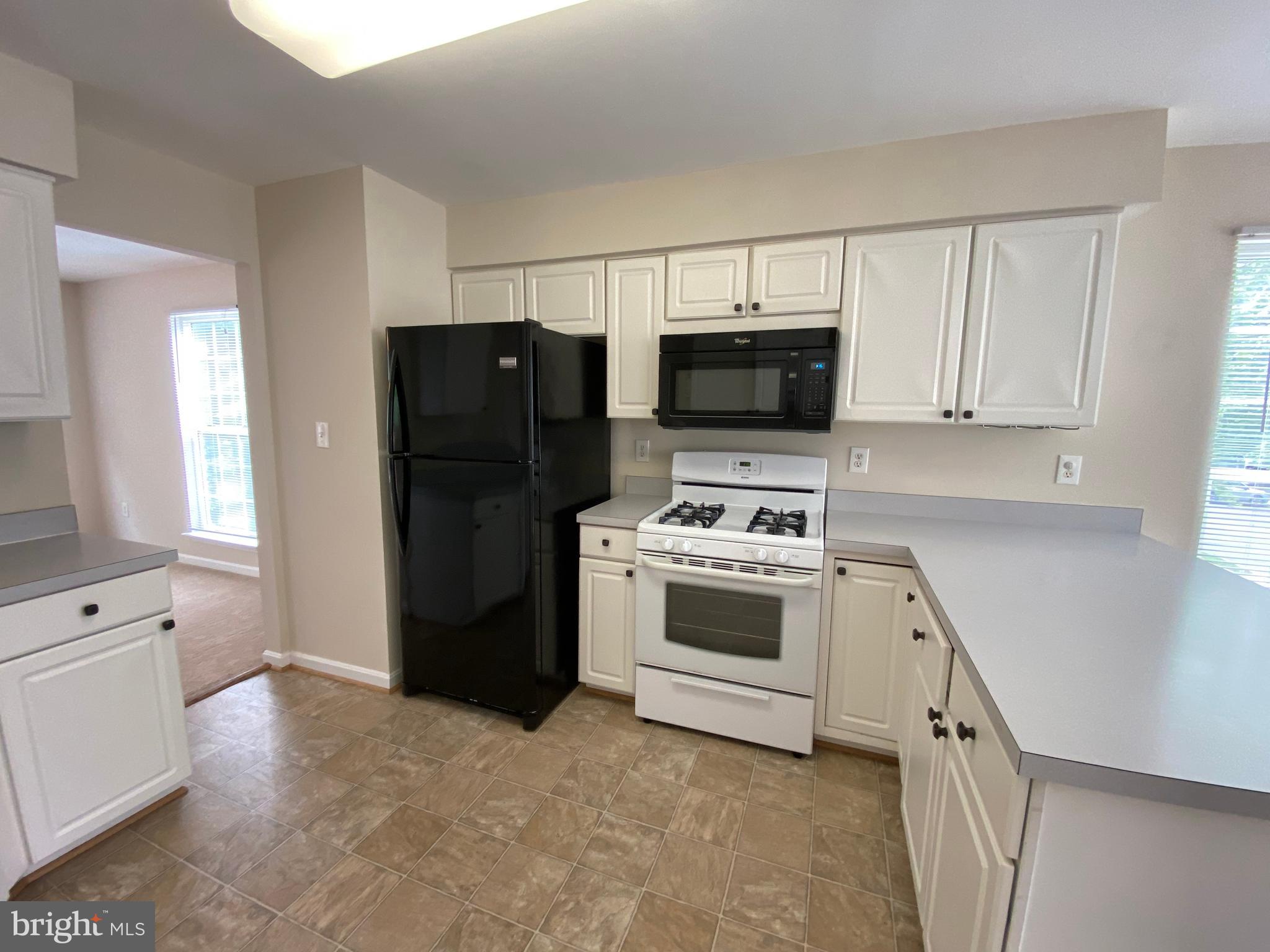 6555 KELSEY POINT CIRCLE
