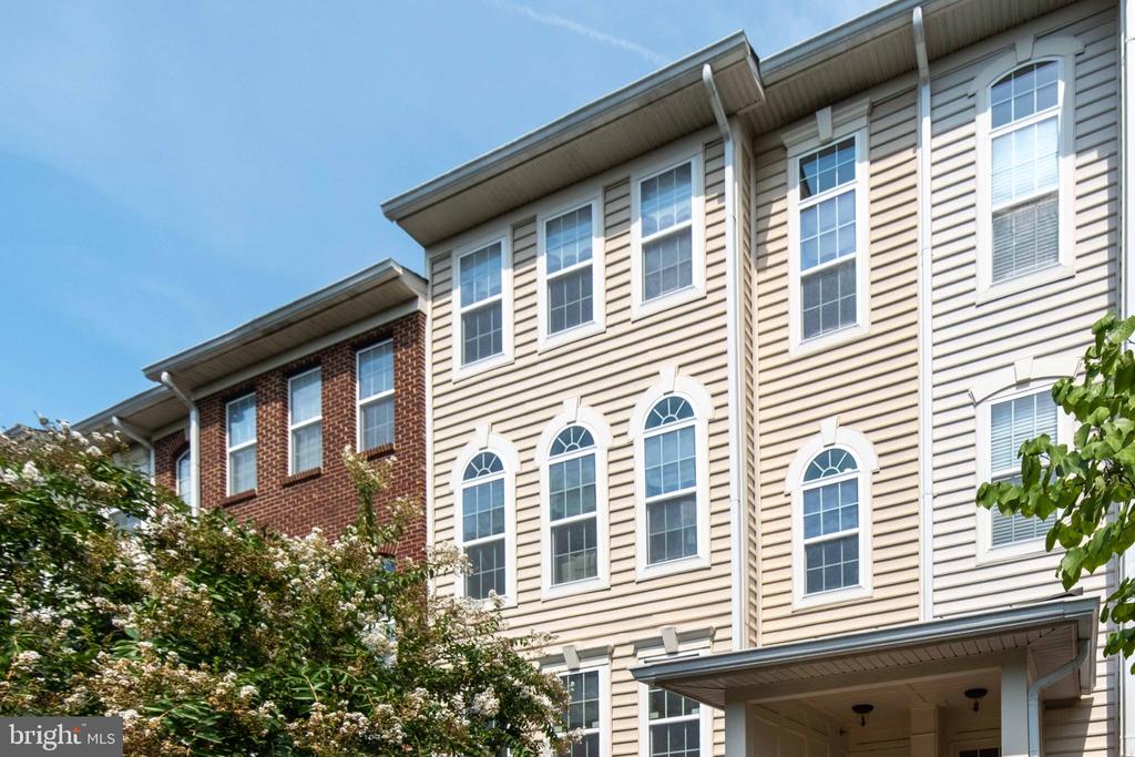 14297 BRUSHWOOD WAY Unit: 116