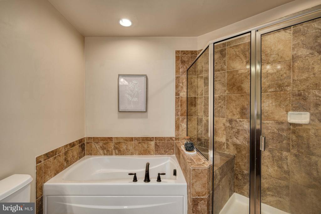 14297 BRUSHWOOD WAY Unit: 116