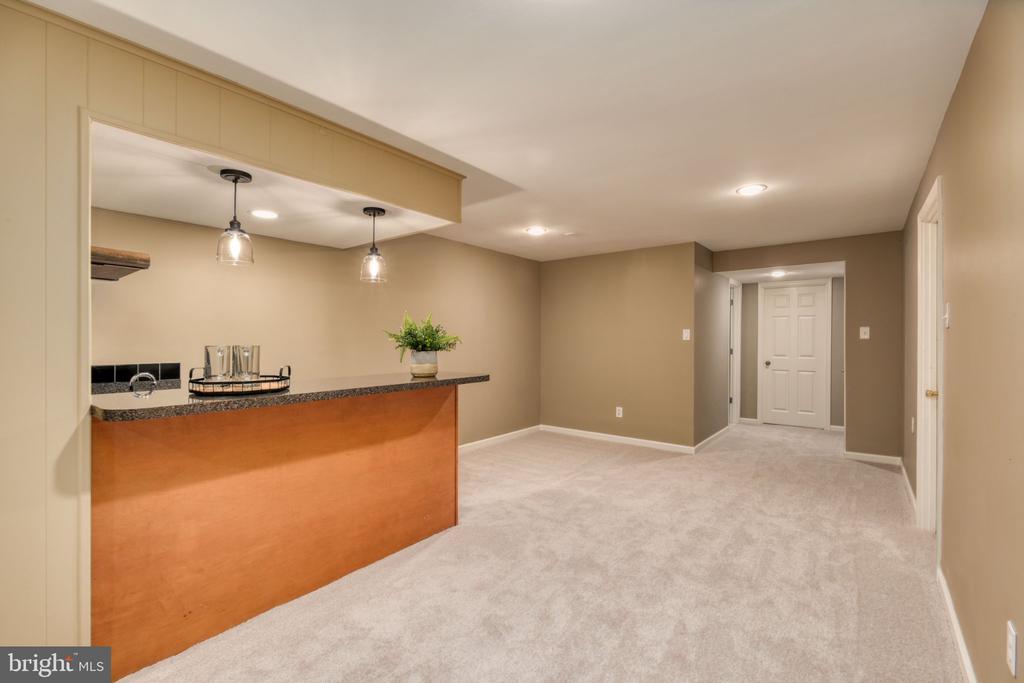10838 BURR OAK WAY