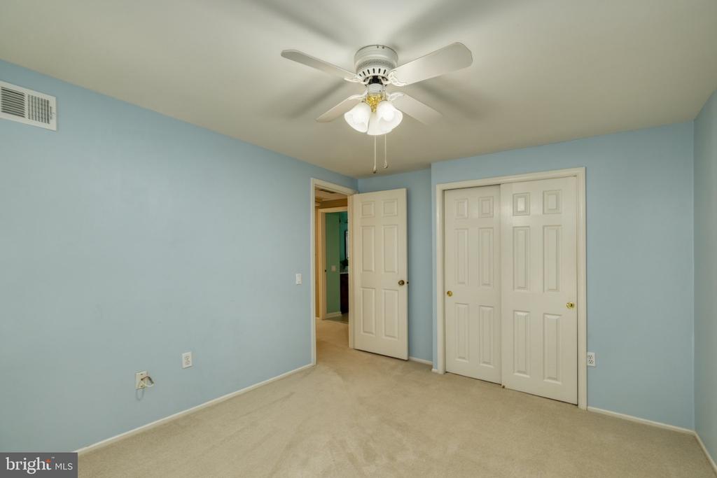 10838 BURR OAK WAY