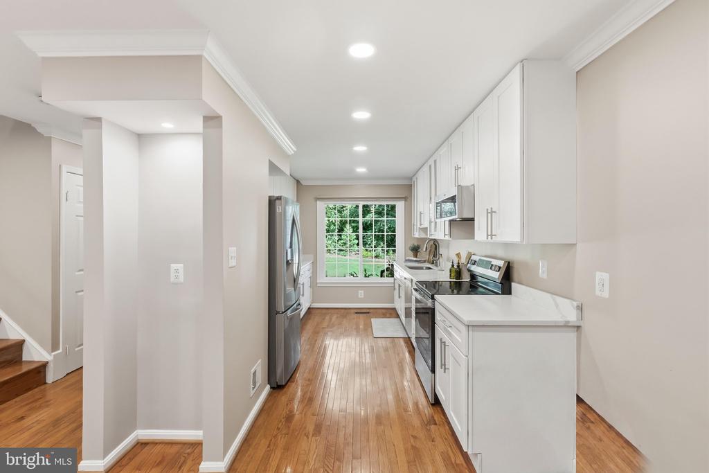 5415 LONG BOAT COURT
