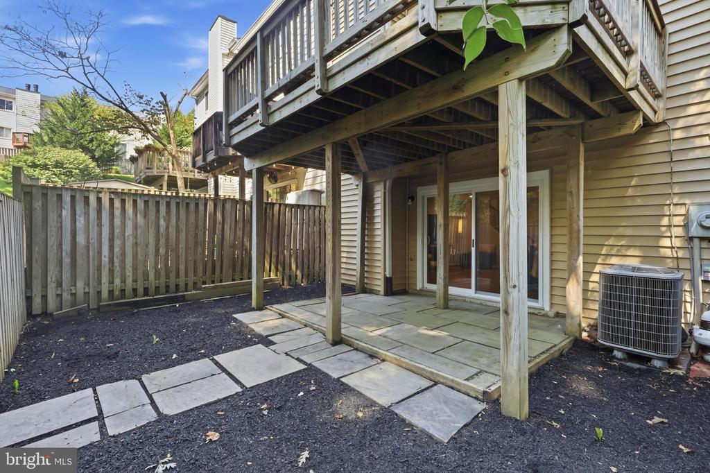 5415 LONG BOAT COURT