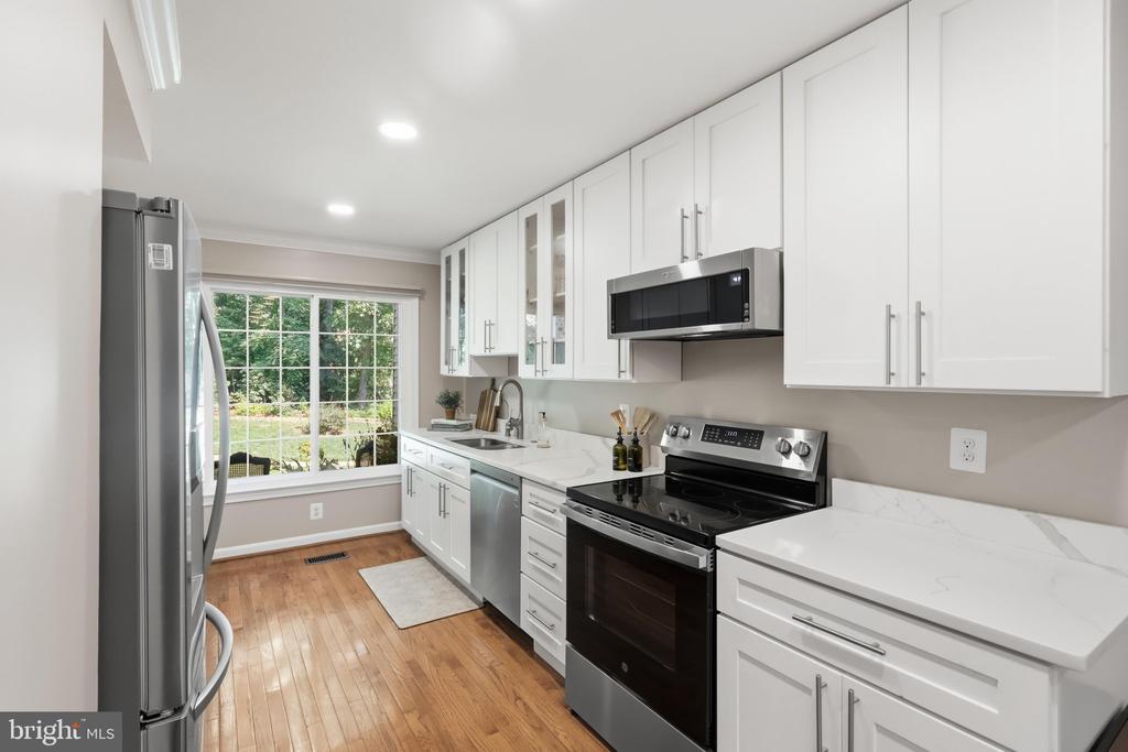 5415 LONG BOAT COURT