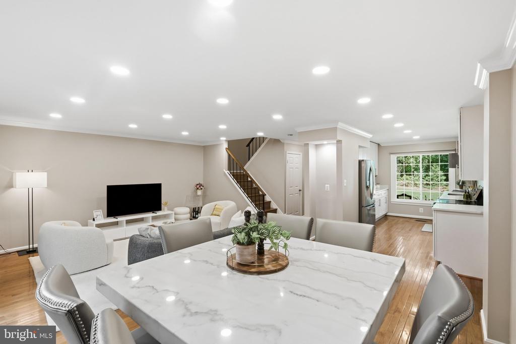 5415 LONG BOAT COURT
