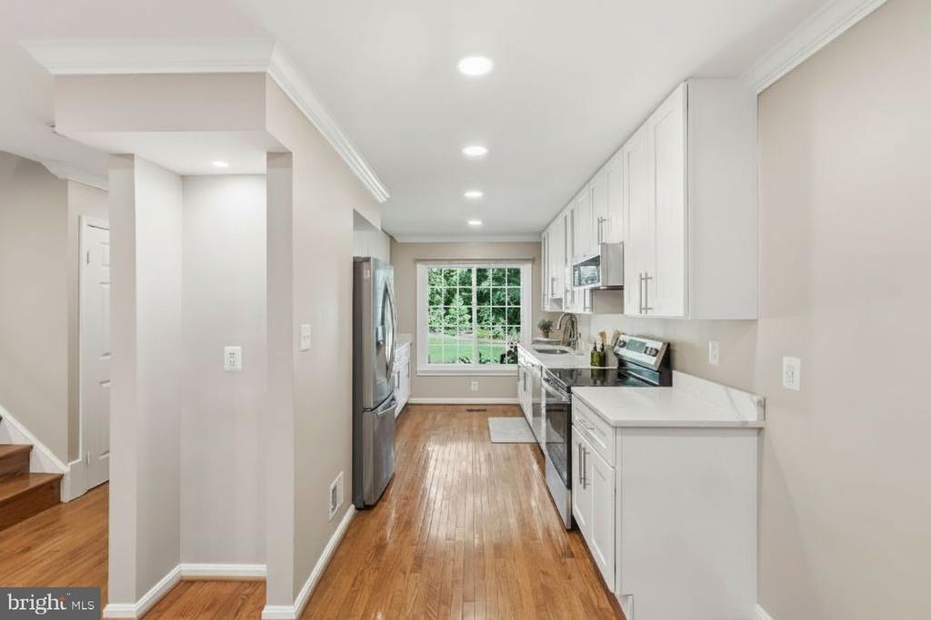 5415 LONG BOAT COURT
