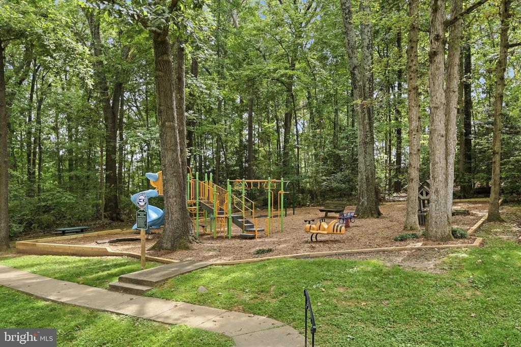 5415 LONG BOAT COURT