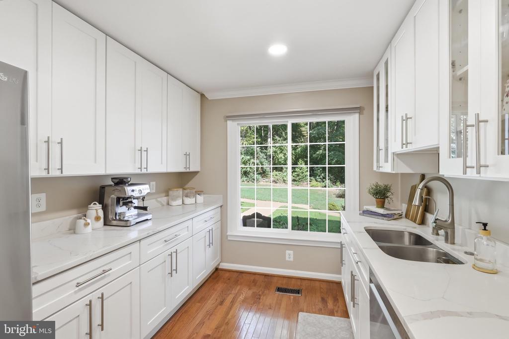 5415 LONG BOAT COURT