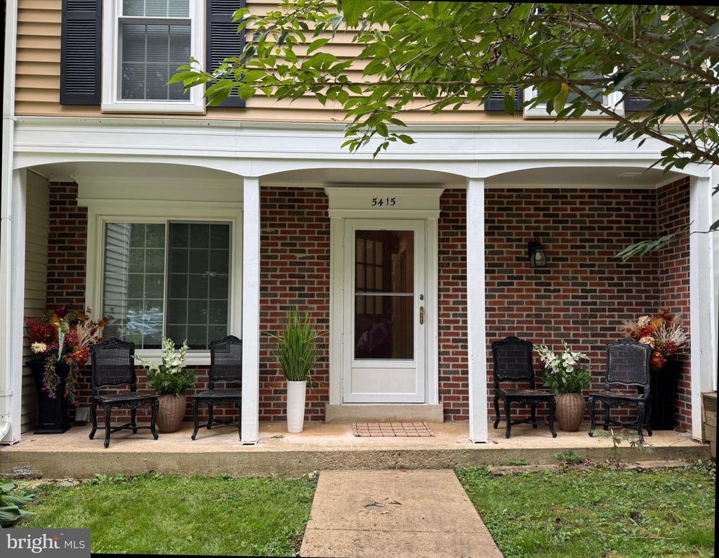5415 LONG BOAT COURT