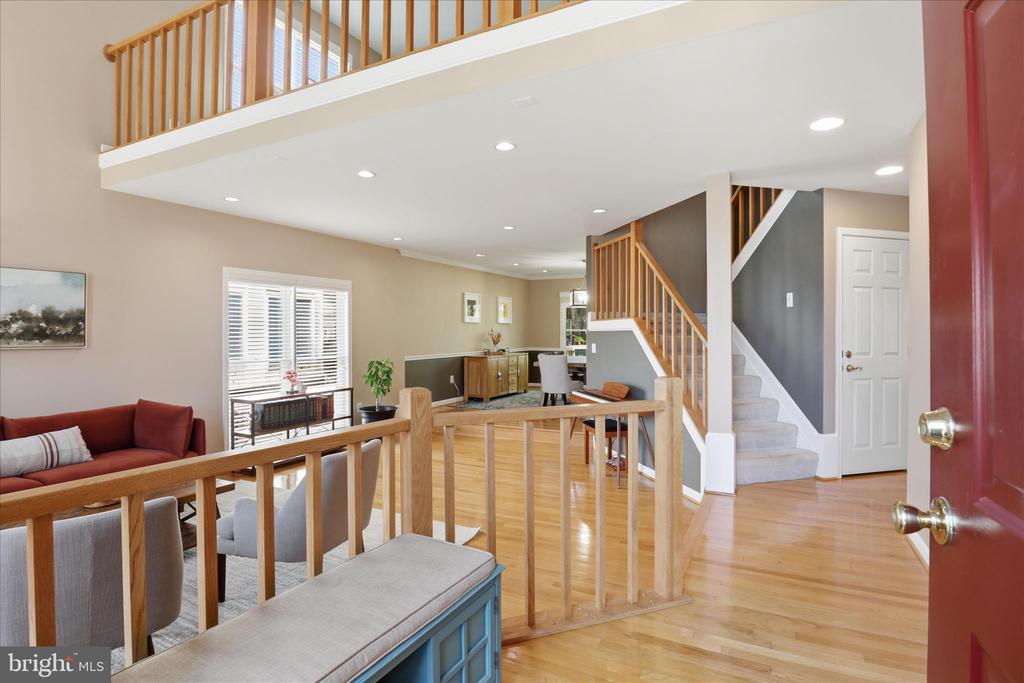 3424 SILVER MAPLE PLACE