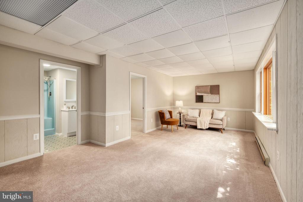 10924 RAVENWOOD DRIVE