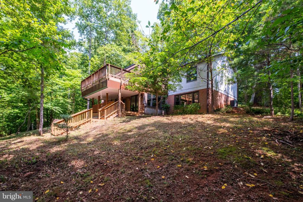 10924 RAVENWOOD DRIVE
