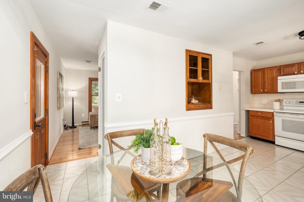10924 RAVENWOOD DRIVE