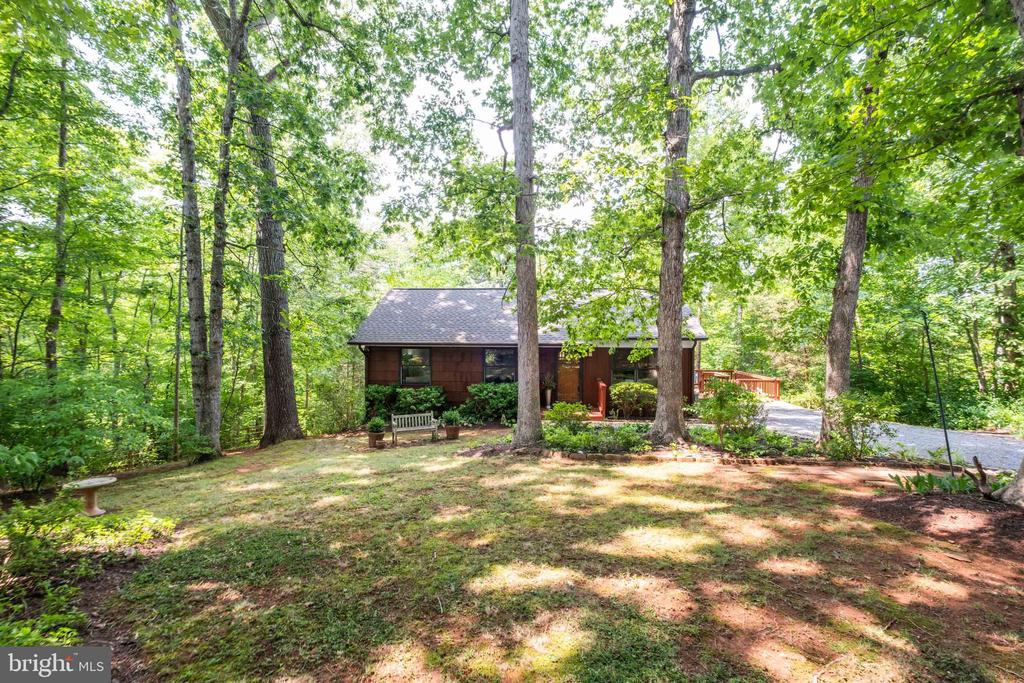 10924 RAVENWOOD DRIVE