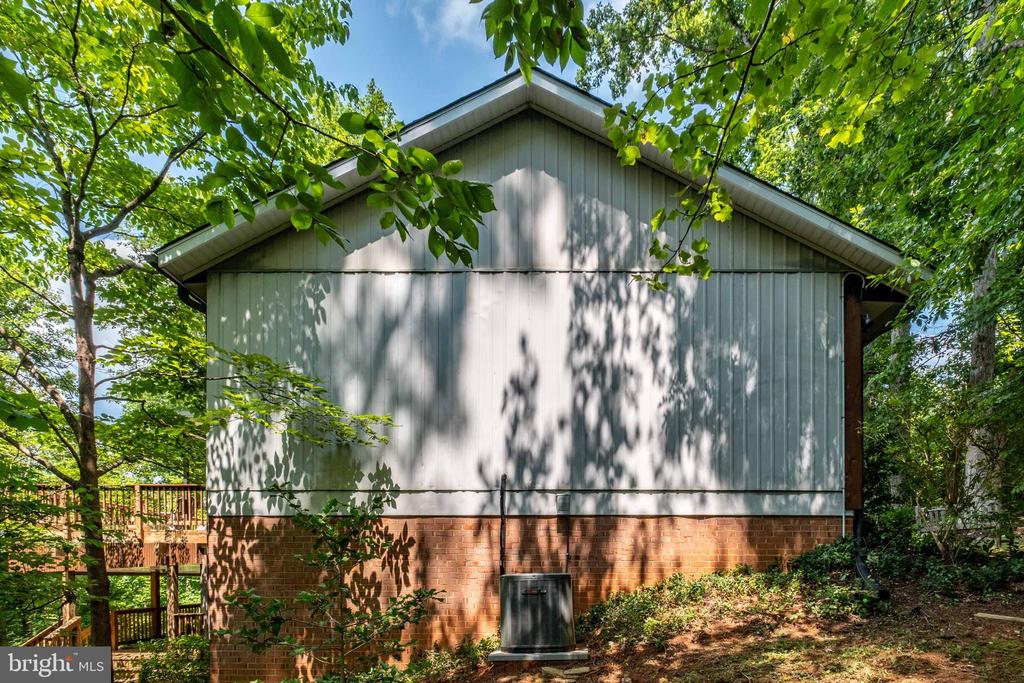 10924 RAVENWOOD DRIVE
