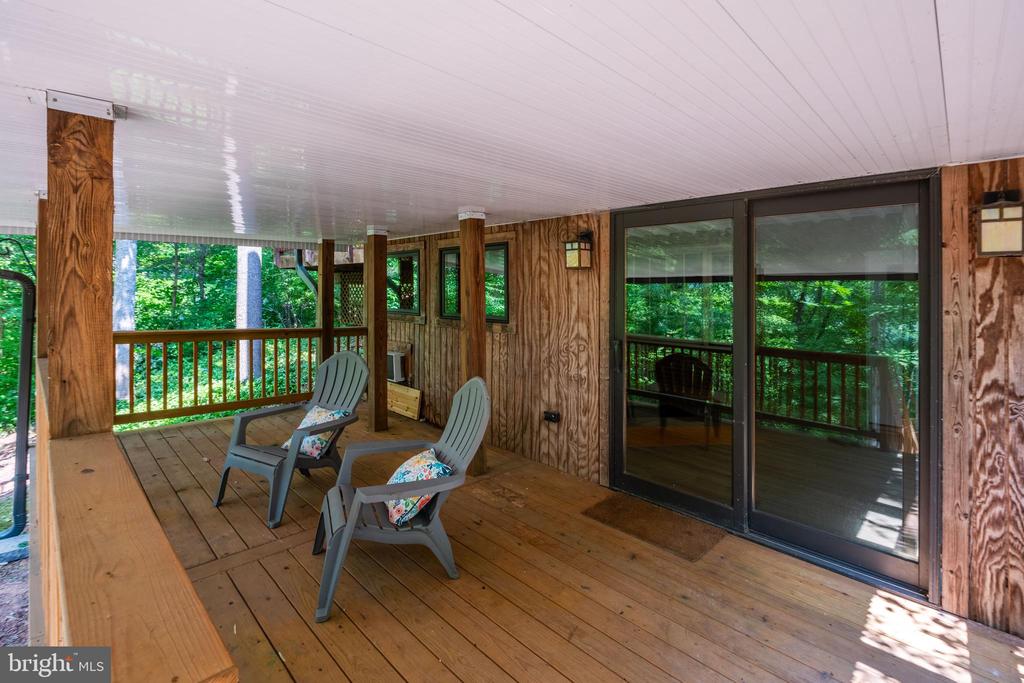 10924 RAVENWOOD DRIVE