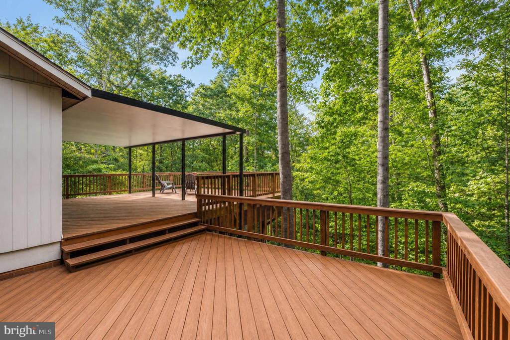 10924 RAVENWOOD DRIVE