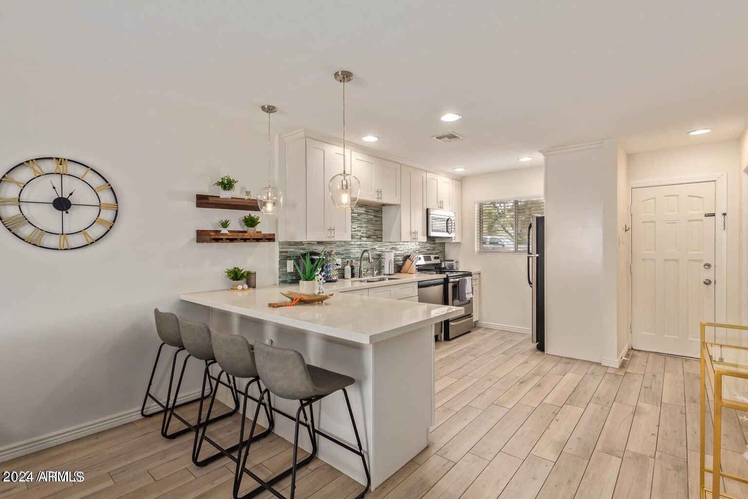 4701 N 68TH Street, 118