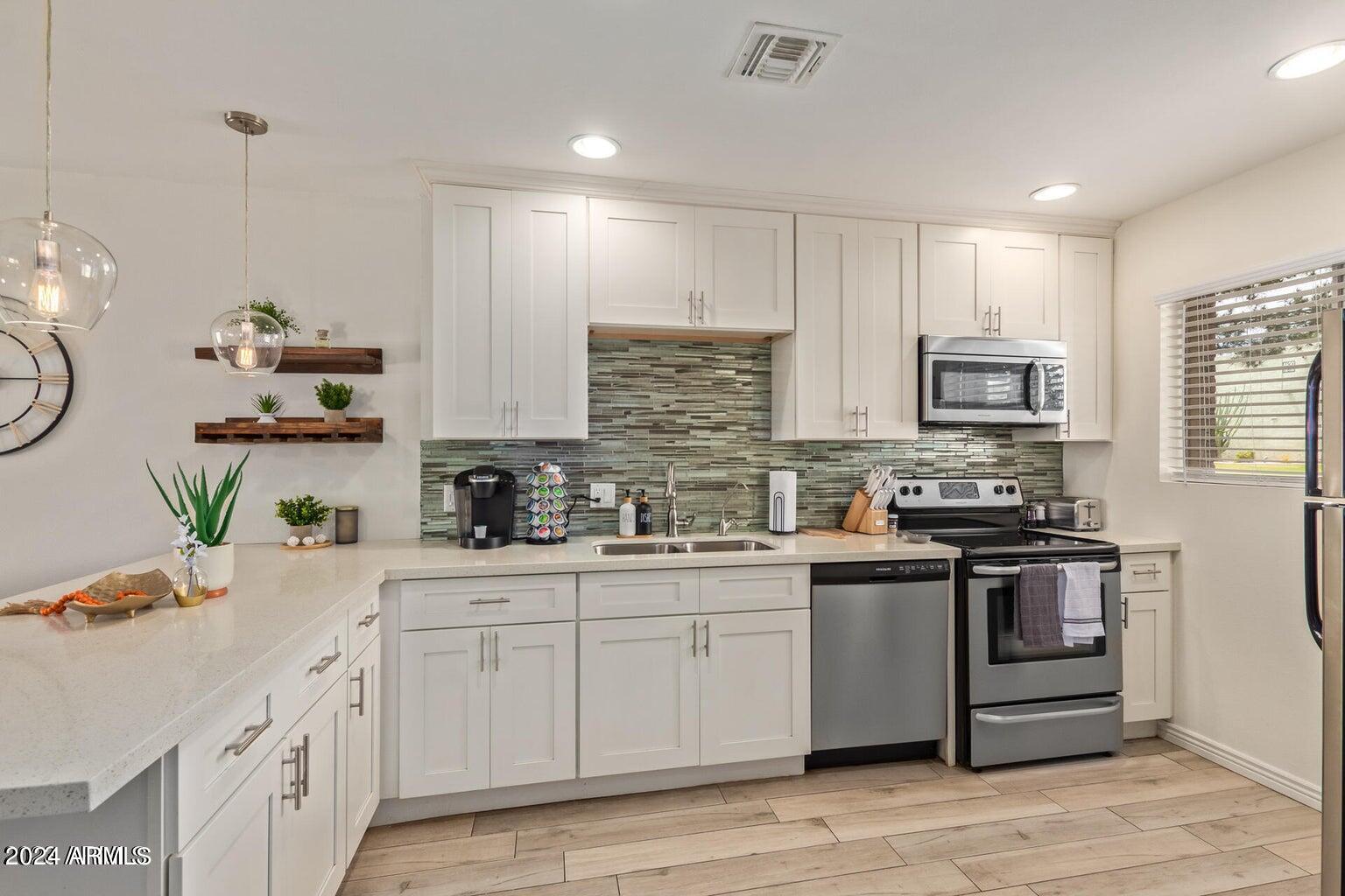 4701 N 68TH Street, 118