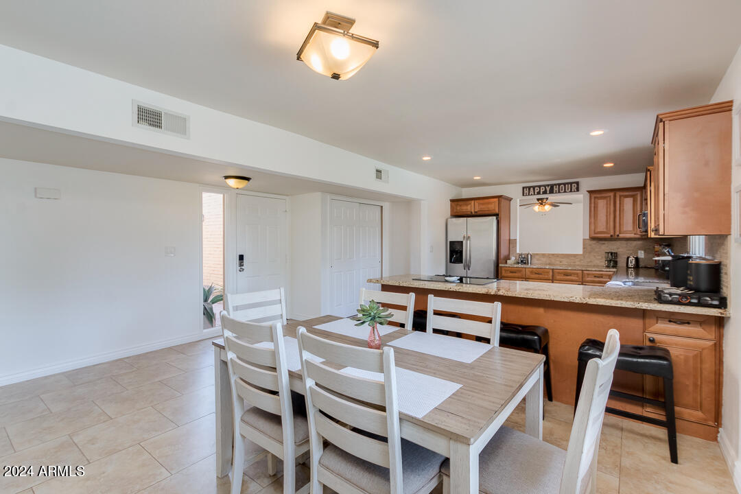 8326 E VISTA Drive