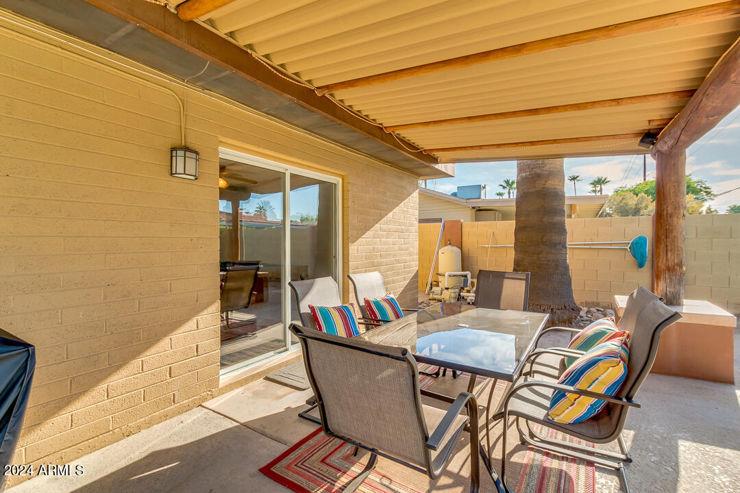 8326 E VISTA Drive