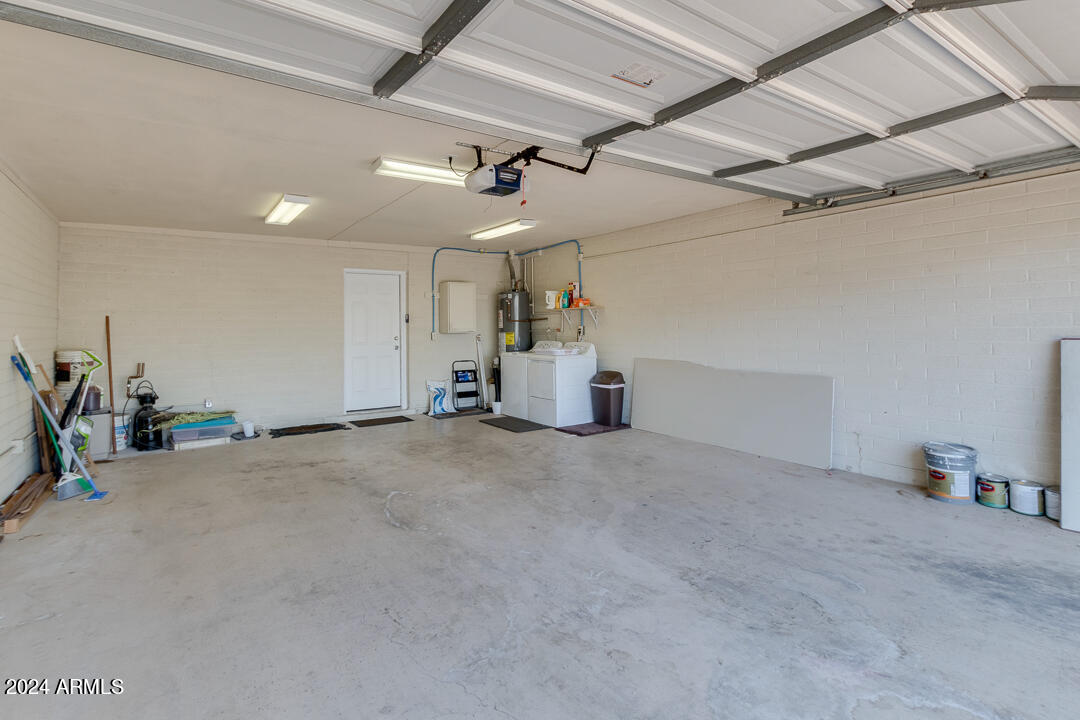 8326 E VISTA Drive