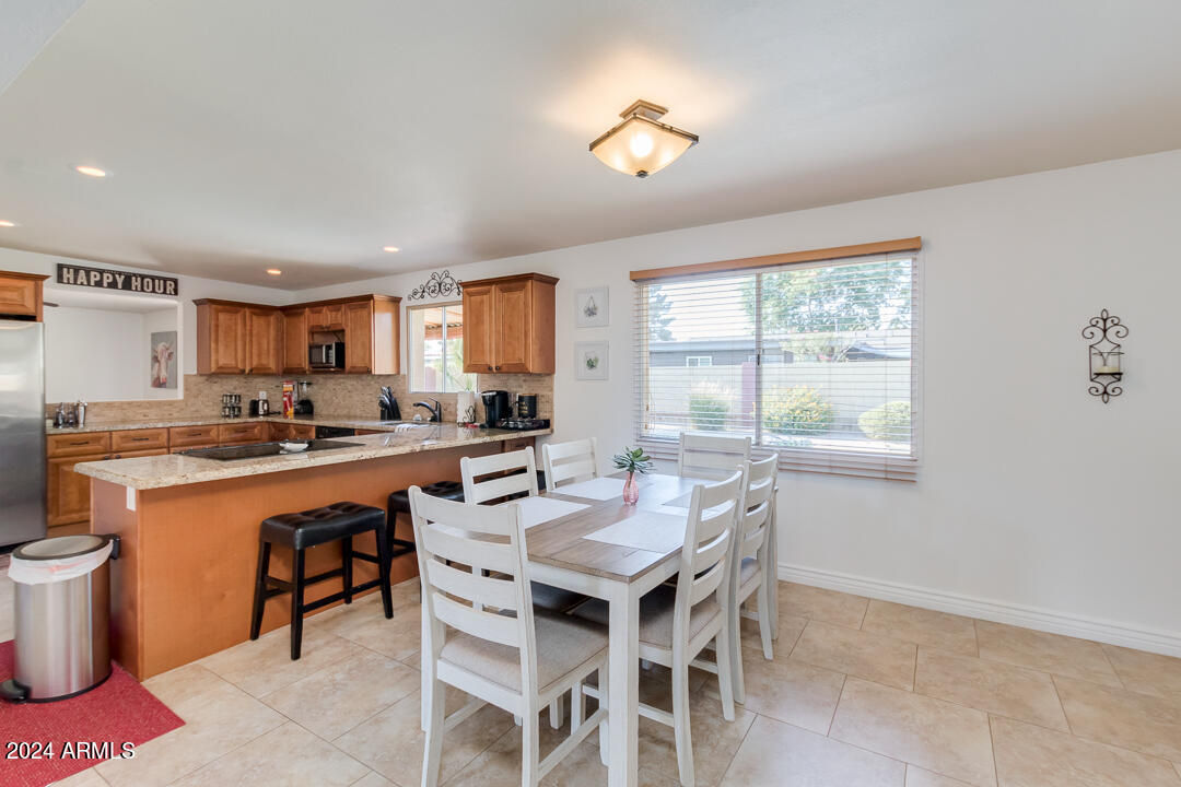 8326 E VISTA Drive