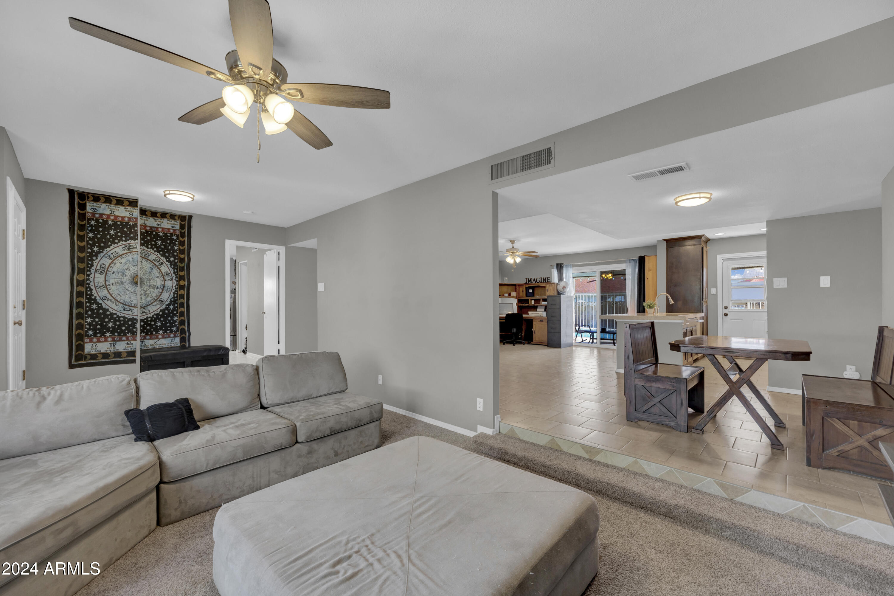 5233 W MAUI Lane