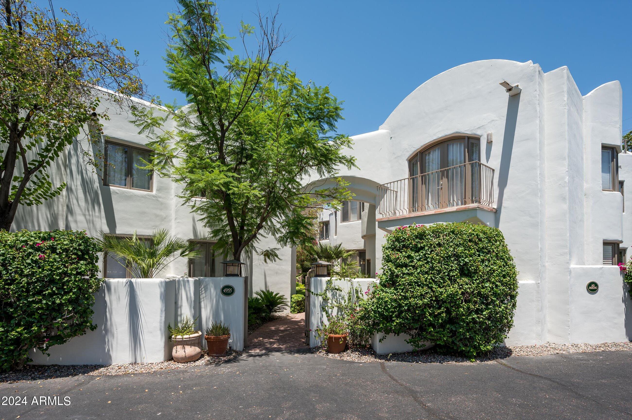 4955 E INDIAN SCHOOL Road, 9