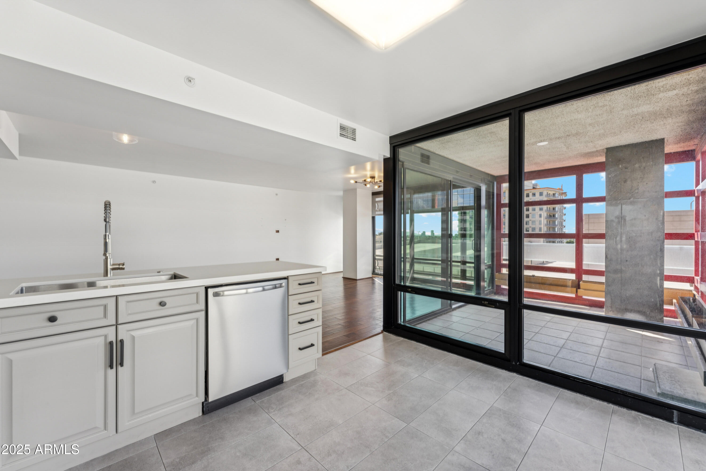 4808 N 24TH Street, 724, Phoenix Unit: 724