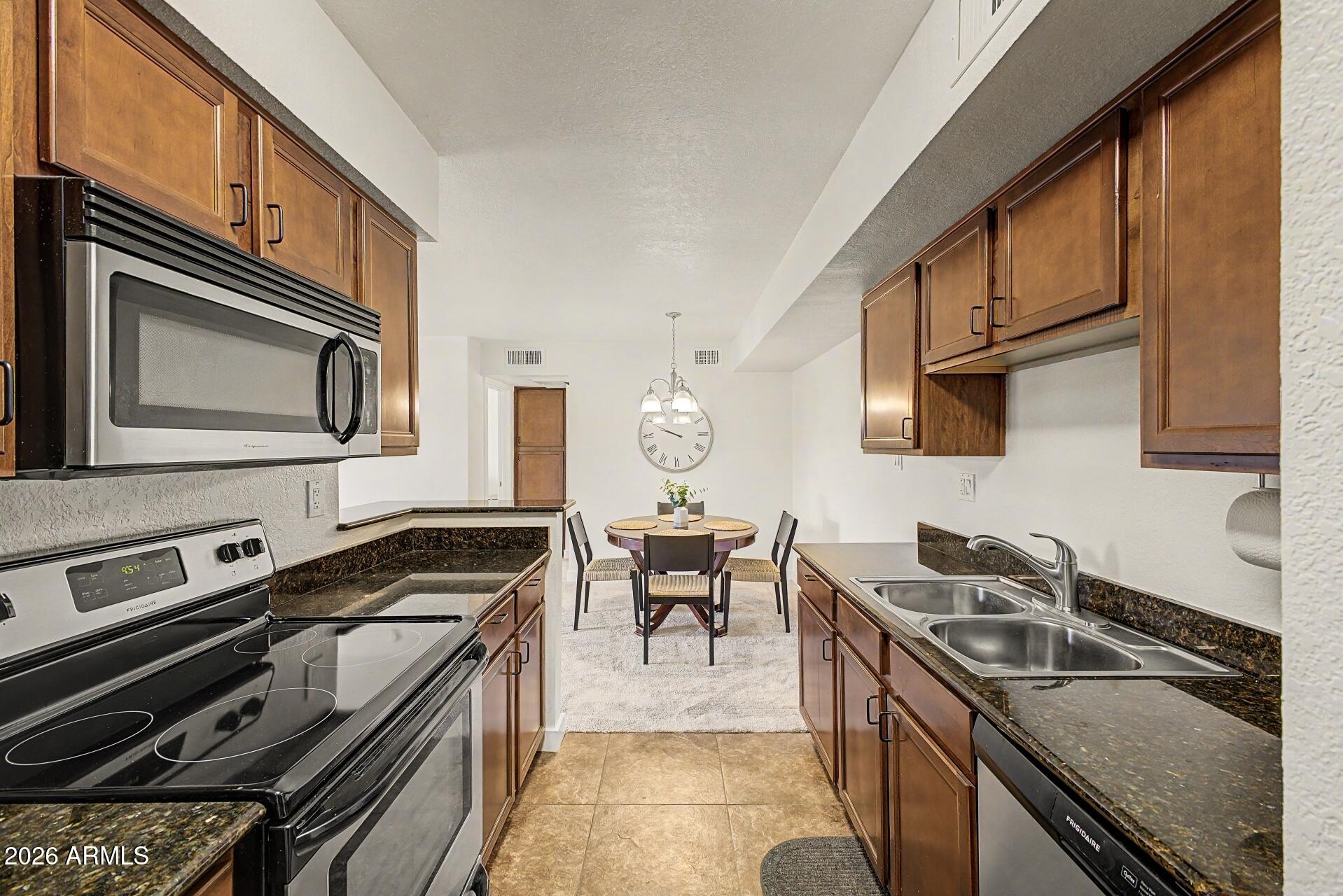 5995 N 78TH Street 2059
