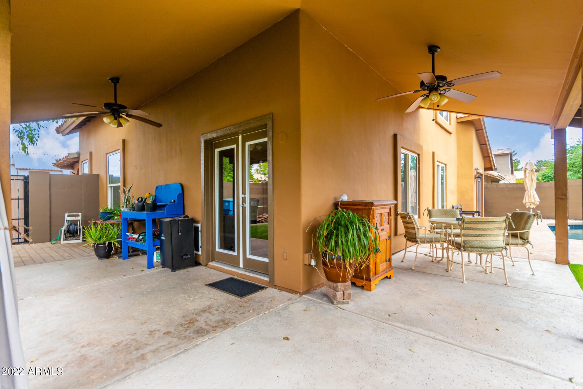 3601 E ROSEMONTE Drive