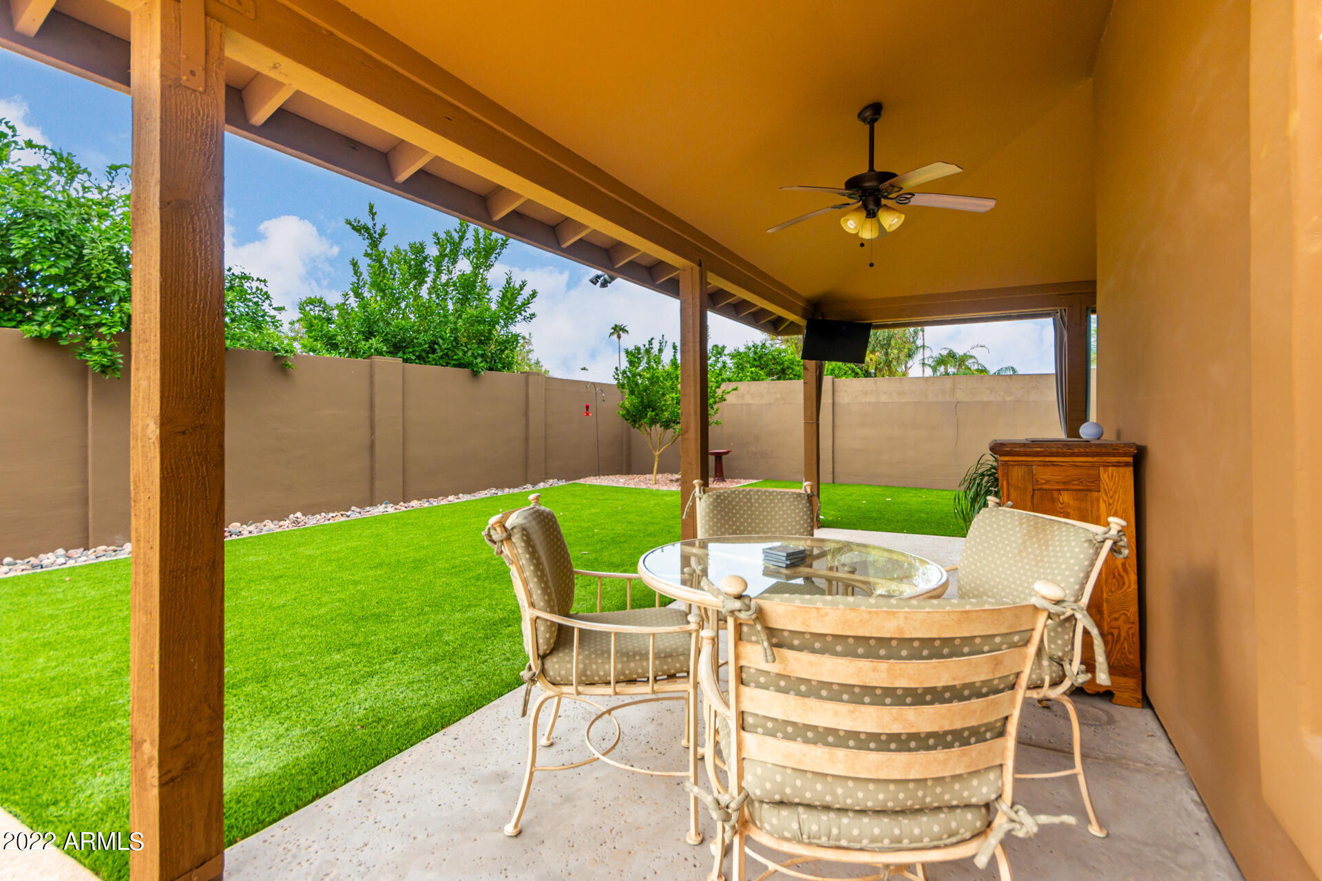 3601 E ROSEMONTE Drive