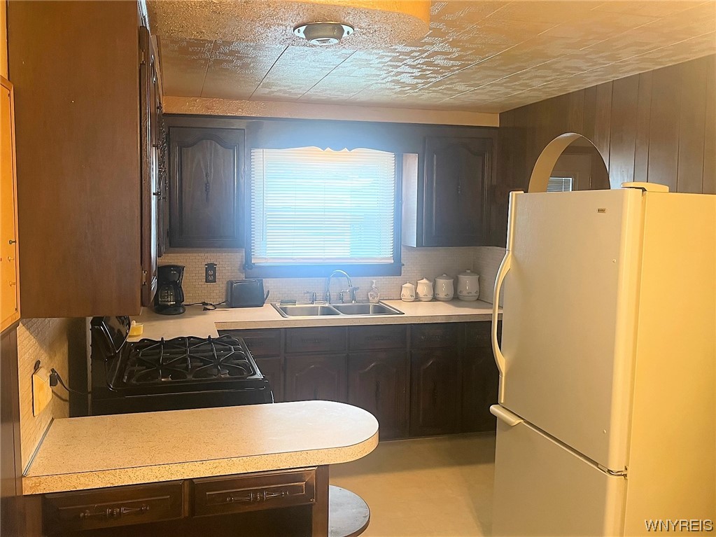 165 Wellington Avenue