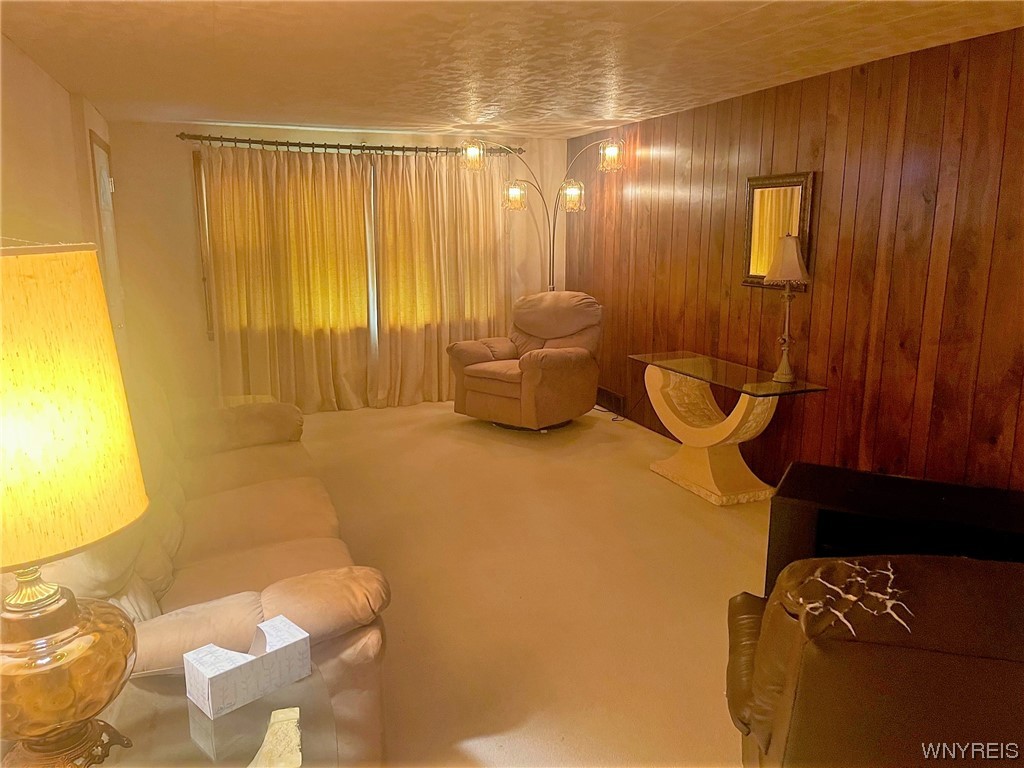 165 Wellington Avenue