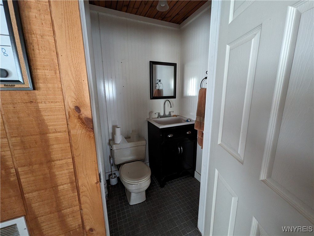 10954 Lakeshore Road