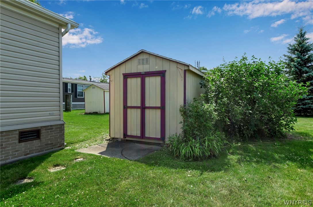 9875 Newmarket Avenue