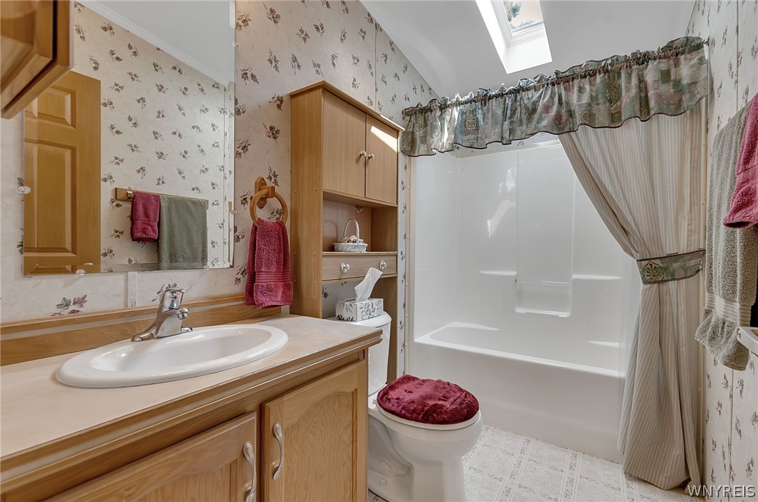 9875 Newmarket Avenue