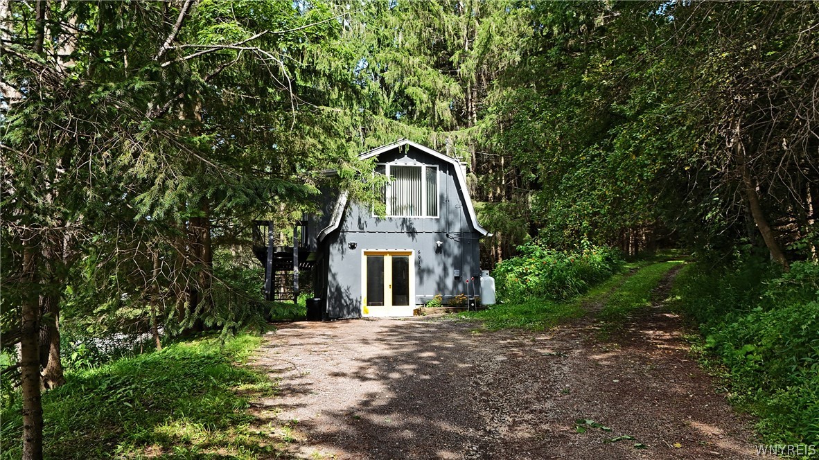 6912 Ellicottville Maples Road