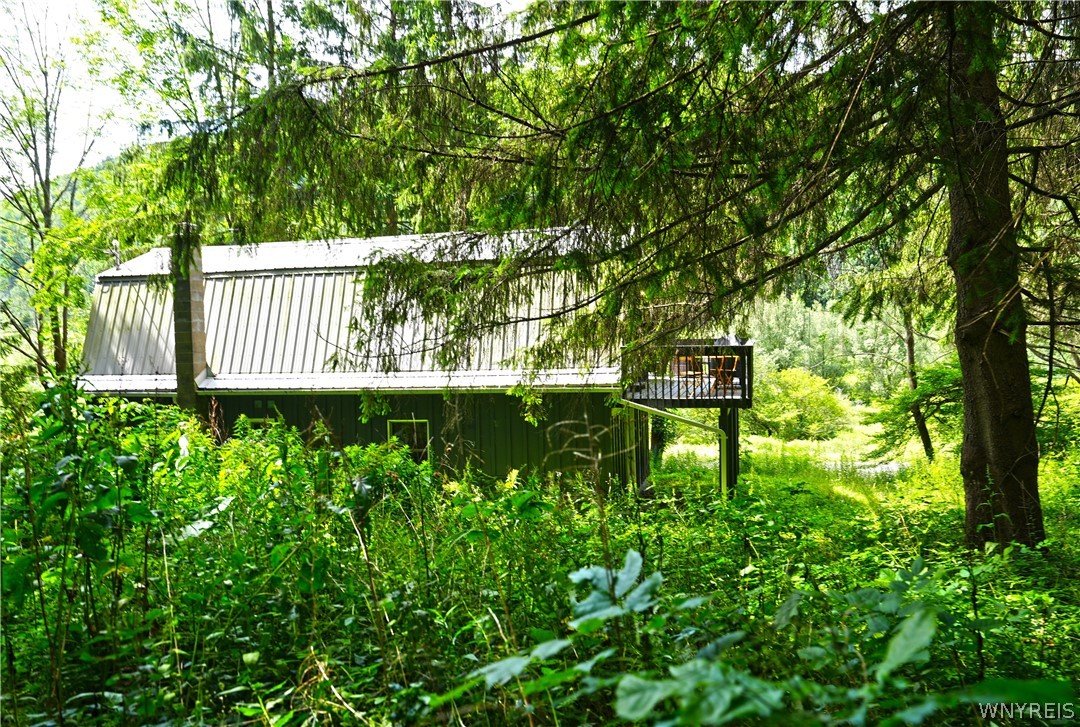 6912 Ellicottville Maples Road