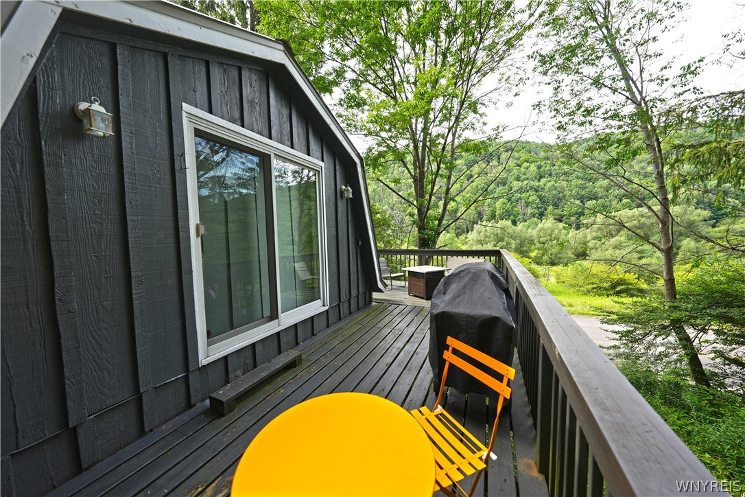 6912 Ellicottville Maples Road