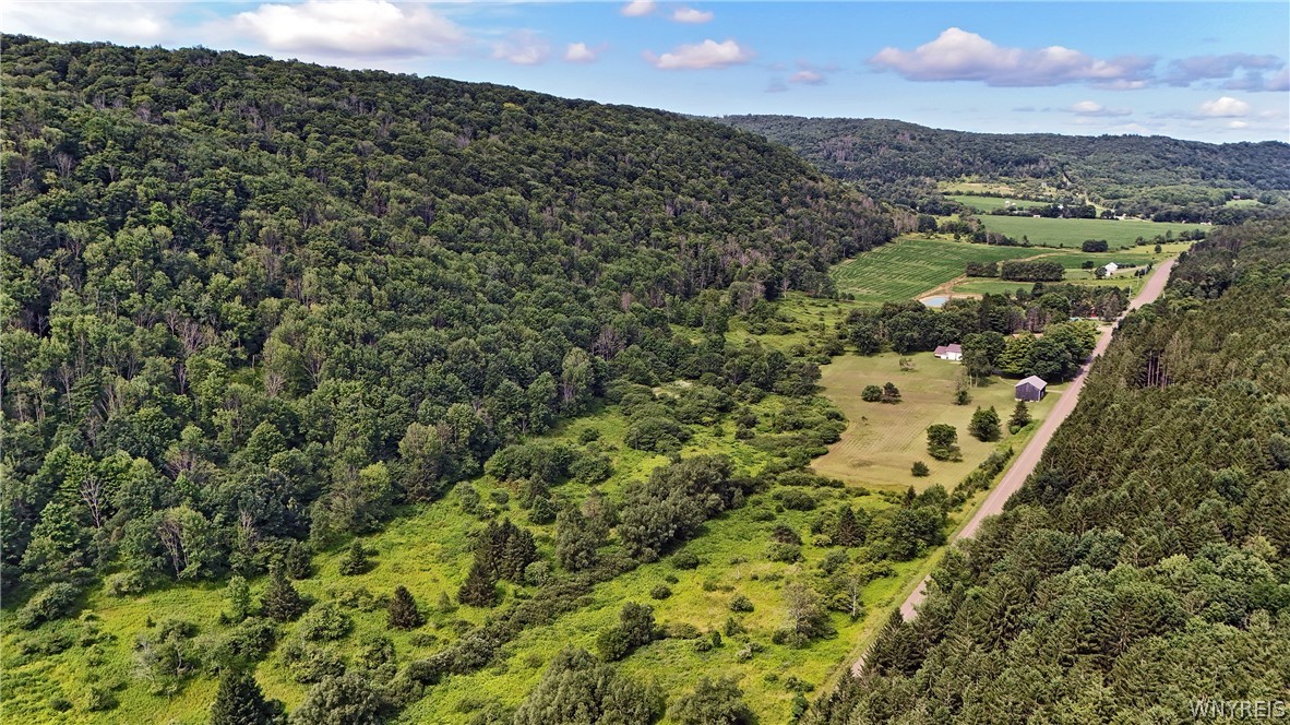 6912 Ellicottville Maples Road