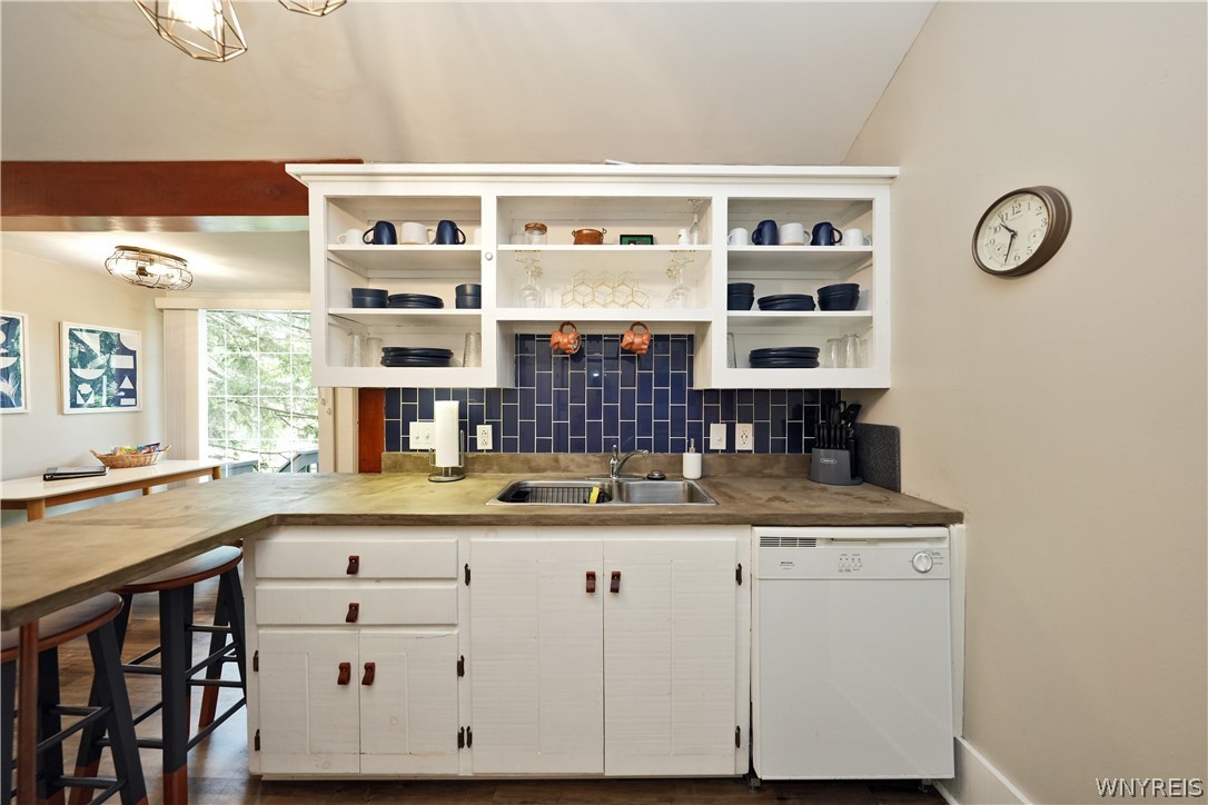 6912 Ellicottville Maples Road